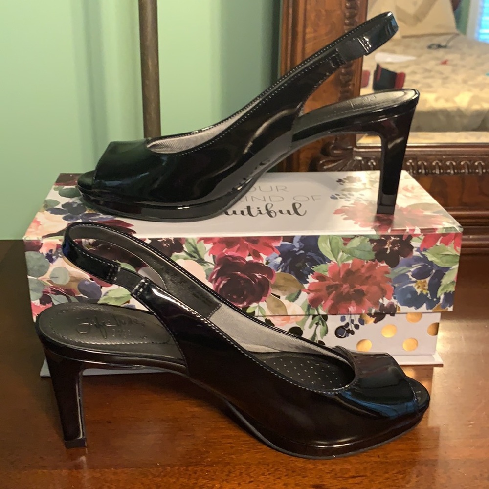 Life Stride Slingback Open-toe Pumps, Size 8.5